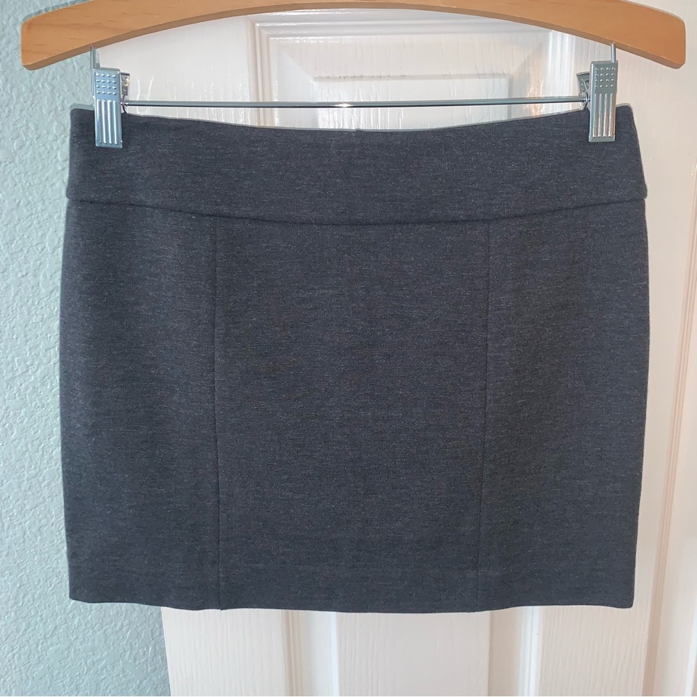 NWOT WHBM Charcoal Grey Ponte Knit XS Mini Skirt